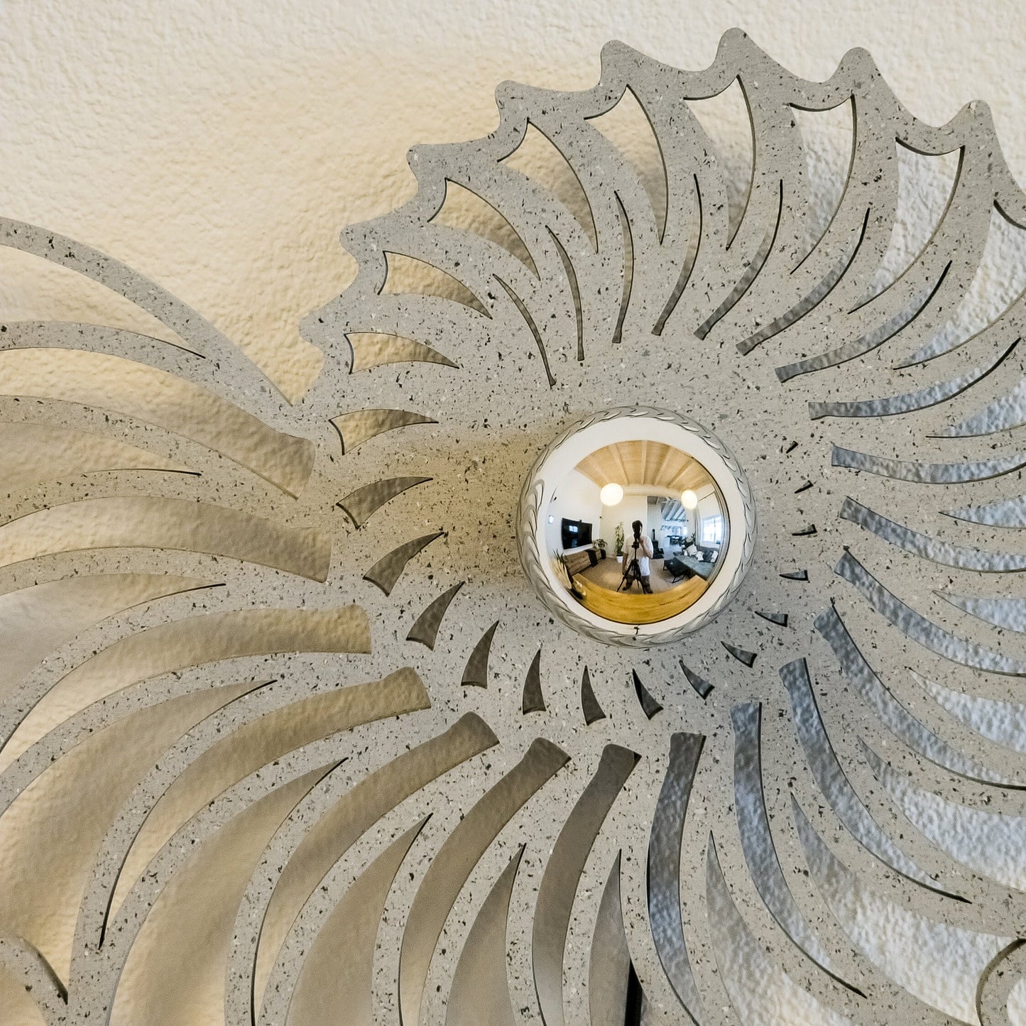 Wandlampe Nautilus, Steinoptik